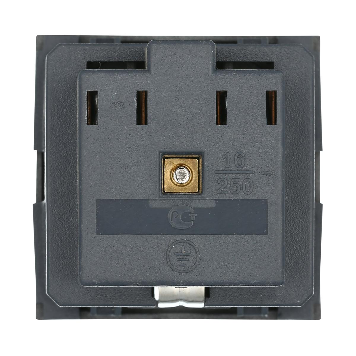 фото розетка lk studio с з/к, со шторками матовая поверхность (серебристый металлик) lk45 851403-1 | 220svet.ru